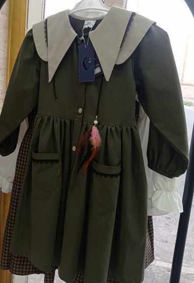 پیراهن دخترانه